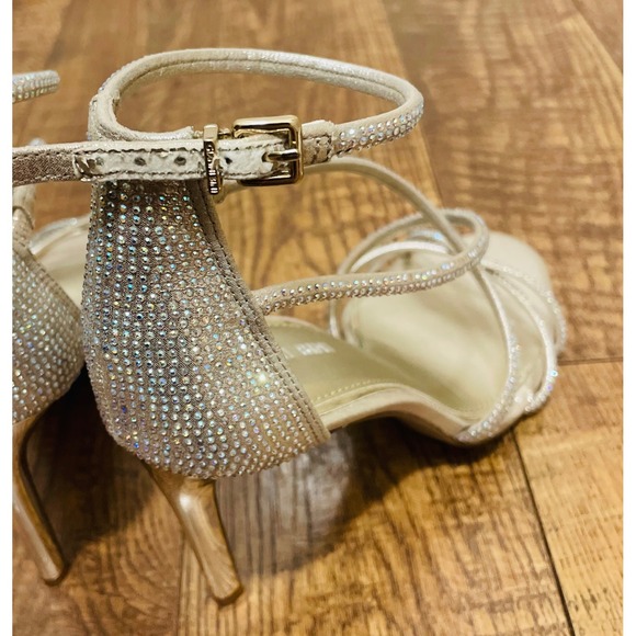 Gianni Bini Rhinestone Heels Strappy Stiletto Evening Party Shoes 8M - Picture 5 of 6